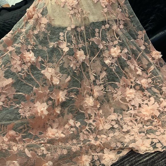 Dress The Population Long Pink Floral Gown - Picture 11 of 12